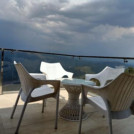 Pine Peak Kasauli Exterior foto